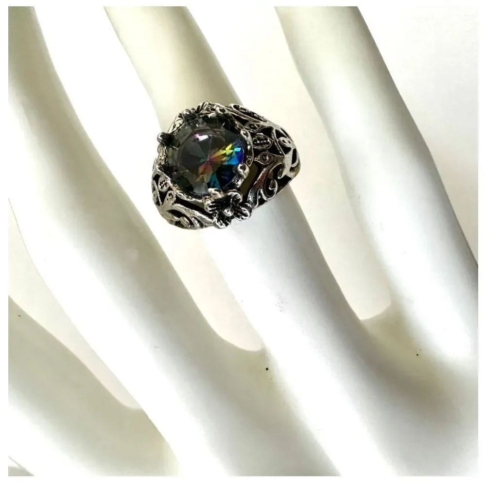 Silver tone rhinestone ring